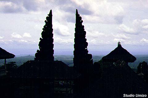 bali655706.jpg (33306 �o�C�g)